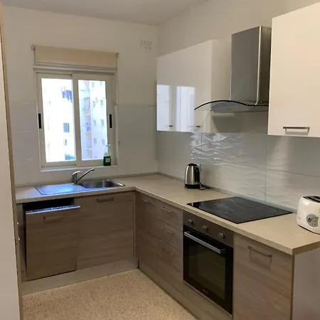 Amazing In Apartmán Sliema